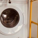Vanhan pesukoneen poisvienti ja hävitys